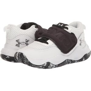 Little boys Under Armour tennis shoes size 3Y